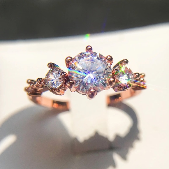 Rose Gold Ring - Picture 3 of 3